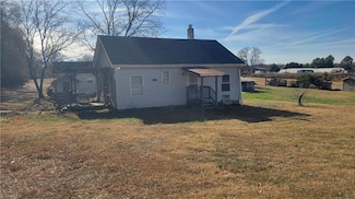 4055 E Greensboro Chapel Hill Rd, Graham, NC 27253