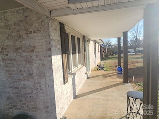 1918 Kingston Rd, Kingstown, NC 28150