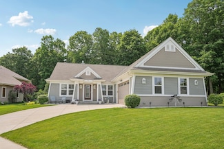 1549 E Monroe Ave, Hartford, WI 53027