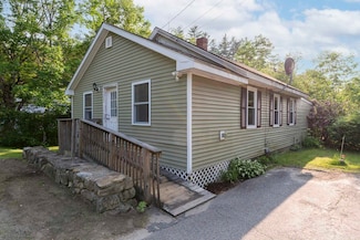 7 Sawyer Ln, Marlborough, NH 03455
