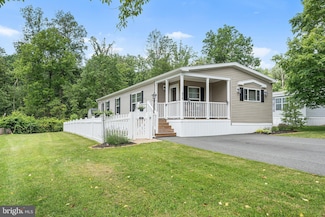474 Barrington Rd, MacUngie, PA 18062