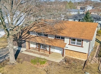 215 Brighton Rd, Elk Grove Village, IL 60007