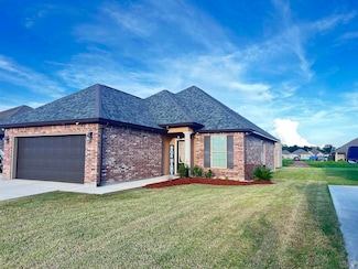 150 Petal Ave, Thibodaux, LA 70301