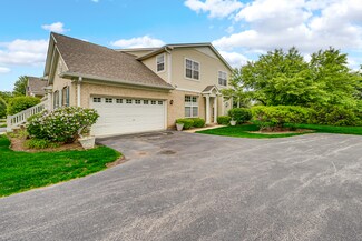 10 Millbrook Ct Unit 244, Algonquin, IL 60102