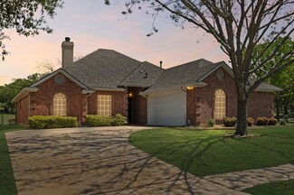 6800 Brazos Bend Dr, North Richland Hills, TX 76182