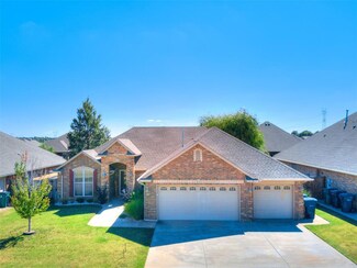 11312 SW 38th St, Mustang, OK 73064