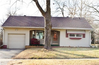 1808 E 30th St, Des Moines, IA 50317