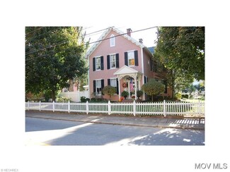 1214 Ann St, Parkersburg, WV 26101