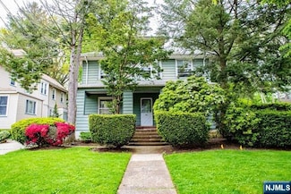 461 Larch Ave Unit 2, Bogota, NJ 07603