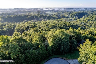 104 Ultra Way, Friendsville, TN 37737
