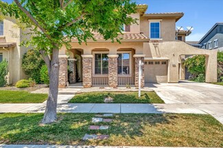 649 Pioneer Ave, Lathrop, CA 95330