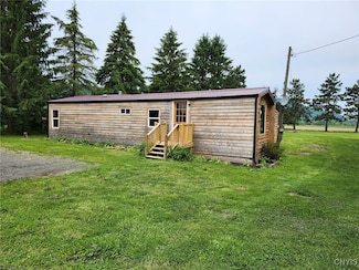1809 New York 13, New Woodstock, NY 13122