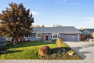 4772 Mount Adams View Dr, West Richland, WA 99353