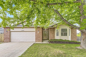 2209 S Flanders St, Aurora, CO 80013