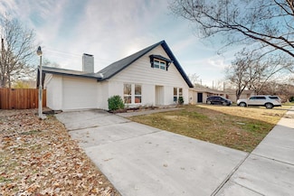 2408 Briarwood Ln, Carrollton, TX 75006