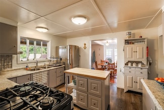 133 County Road 135, Hernandez, NM 87537