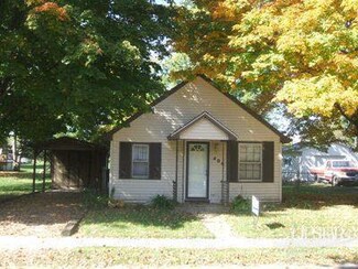 406 Summit St, Monroeville, IN 46773