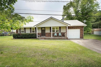 55 Corky Dr, Poca, WV 25159