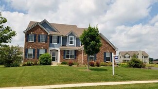 4585 Foxgrove Dr, Saint Charles, IL 60175