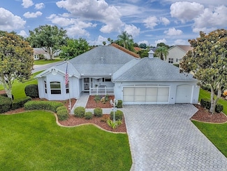 1202 Camero Dr, Lady Lake, FL 32159