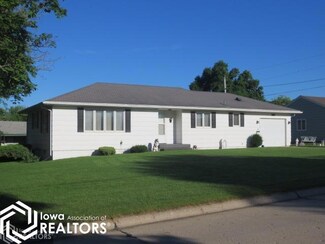2005 Quint Ave, Carroll, IA 51401