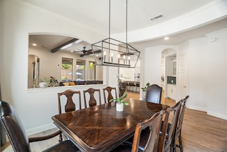 6211 Velasco Ave, Dallas, TX 75214