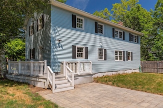 2 Rockwood Ave, Bar Harbor, ME 04609