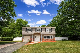 43 Ruth Ellen Rd, Holliston, MA 01746