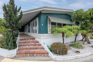 18601 Newland St Unit 3, Huntington Beach, CA 92646