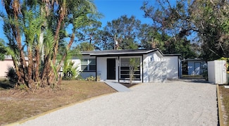 231 W Cornelius Cir, Sarasota, FL 34232