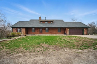 4346 Highway F36 W, Newton, IA 50208