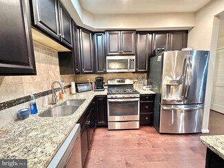 65 Sundance Dr, Trenton, NJ 08619