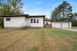 1330 Isleview Rd, Grand Rapids, MN 55744