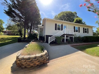 106 N Tracy St, Kings Mountain, NC 28086