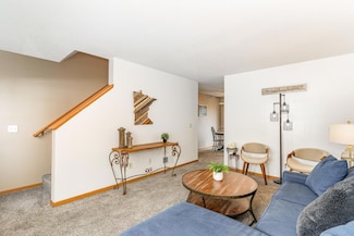 15537 Foghorn Ln Unit 45, Saint Paul, MN 55124