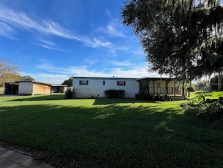 293 E Jefferson St, Center Hill, FL 33514
