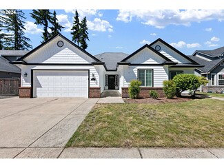 61 Springwood Dr, Eugene, OR 97404