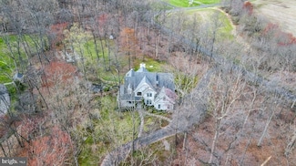 178 Lower Oak Grove Rd, Frenchtown, NJ 08825