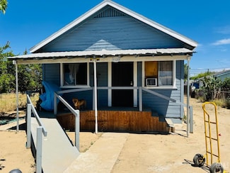 1120 Fremont St, Delano, CA 93215