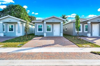 3172 Hiawatha Ave, West Palm Beach, FL 33409