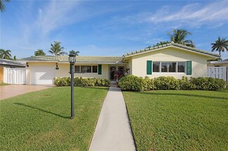917 SE 17th St, Deerfield Beach, FL 33441