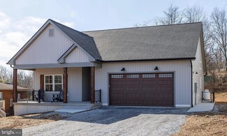 114 Masters Dr, Cross Junction, VA 22625