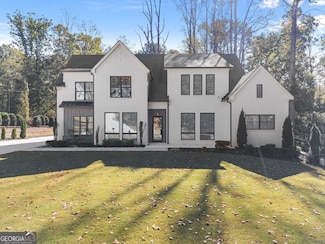 1646 Thomas Dr, Hoschton, GA 30548