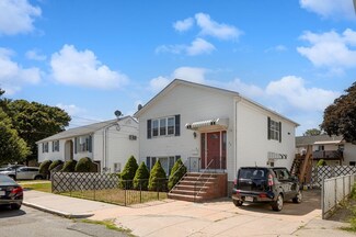 33 Monroe St, Malden, MA 02148