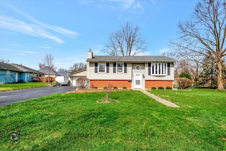 589 S Walnut St, Chebanse, IL 60922