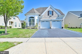 40 Vender Ln, Mays Landing, NJ 08330