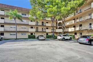 6061 N Falls Circle Dr Unit 110, Lauderhill, FL 33319