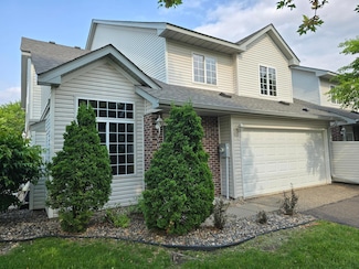 3581 Genevieve Ave N, Saint Paul, MN 55128