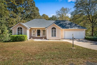 117 Twin Lakes Dr, Anderson, SC 29621