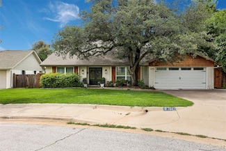 2642 NW 42nd St, Oklahoma City, OK 73112